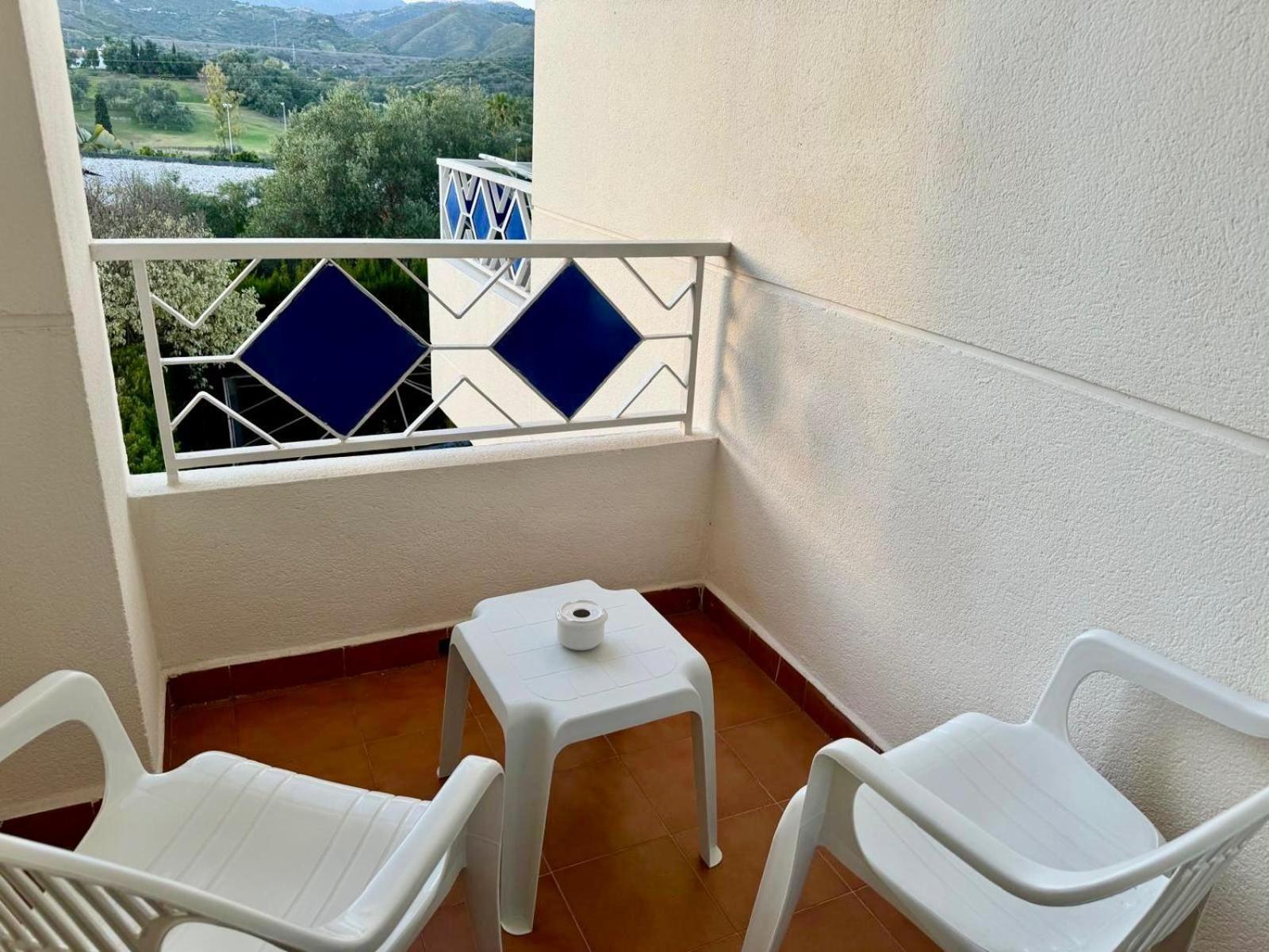 Solguest Apartamento II Napoleon Vistas Espectaculares!!! Marbella Habitación foto